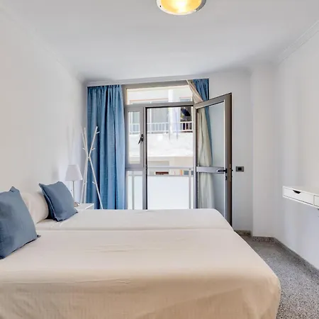 Ake לוס כריסטיאנוס